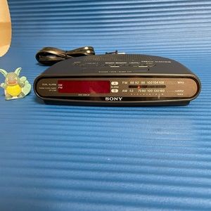 Sony Dream Machine ICF-C390 Vintage 90s